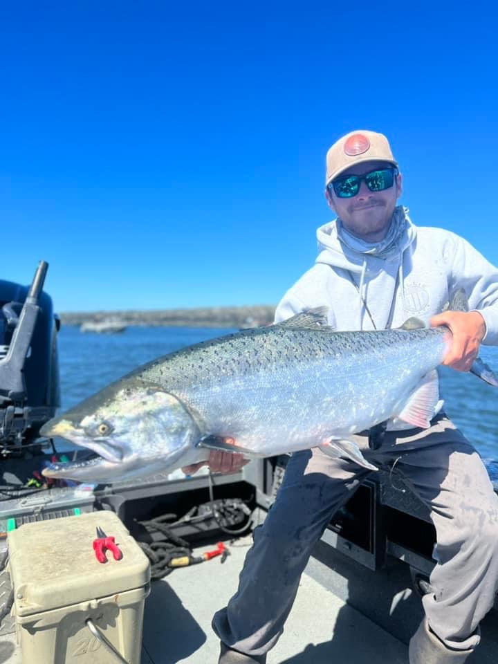 Salmon Fishing in Southern Oregon
